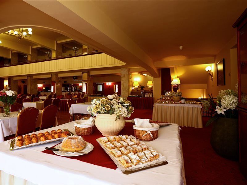 Belvedere 4* Praha
